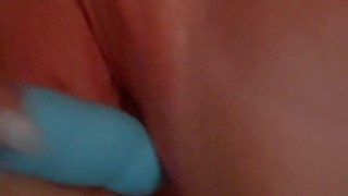 Watch me play with my vibrator ?
