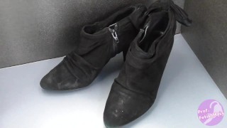 Shoe fetishism 靴フェチ　黒いブーツにぶっかける