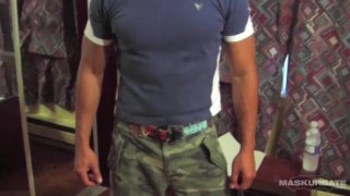 Fit Hunk Jerking Off On His First Sex Tape - Maskurbate