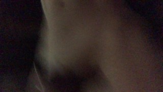 深夜に近所を全裸勃起で徘徊―目の前に停まっていた車のエンジンが突然始動し急いで隠れる　野外露出散歩　0317　晴れ　気温10度