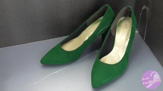 Shoe fetishism 靴フェチ 緑色のハイヒールにぶっかける