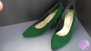 Shoe fetishism 靴フェチ 緑色のハイヒールにぶっかける