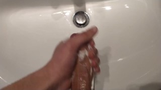Big dick and huge cumshot from a teen