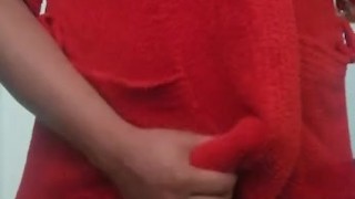 Big dick in red bath
