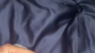 Uk twink plugs his ass for the first time