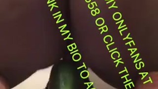 Getting fucked deep by a cucumber HORNY VIDEO 