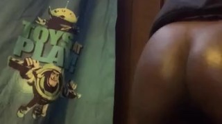 Amateur twerking cake pt2
