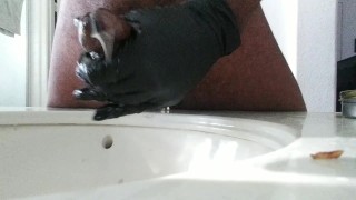 Huge cumshot
