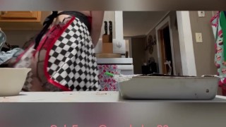 baking sexy brownies