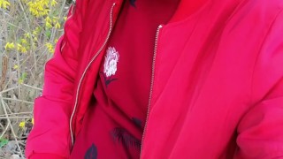 Peeing outdoor with uncut cock - Need to pull foreskin back