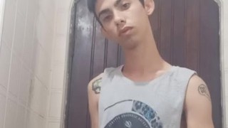 Slim/twink 