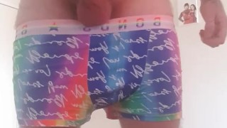 Wanking And cumming to porn with BONDS underwear 