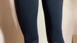 Sexy ass in leggings 