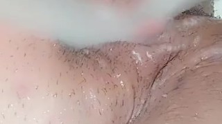 Close up shower play (1/2)