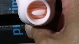 【おもちゃレビュ】未体験の気持ち良さ！高速ベロ舐めで即イキ確実