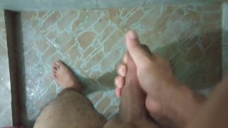 DERRAMANDO LECHE POR MONTO. 