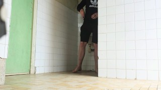 Jerking and Pissing in the Toilet