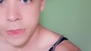 Tranny fucks fleshlight