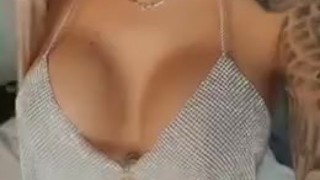 Onlyfans @peachie666 