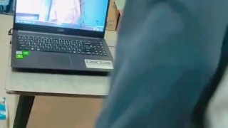 โดนสาวมหาลัยขึ้นขย่ม อยู่ดีๆไม่ชอบไปเปิดคลิปดูพอเงี่ยนแล้วก็ตองมาลงที่เราอีก เสียงไทย
