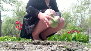 Enema in nature (anal squirt)