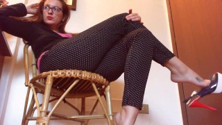 Bored I swing these sandals on my toes and take your brain!