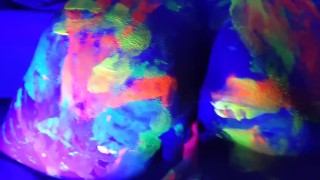 Hot tinder college slut collabs using glowing vibrator 