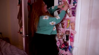 girlfriend's mom makes me give her dick and creampie for Mother's Day