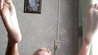 Twink ruins his hole with dildo and fingers