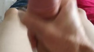 Grosse bite branlette
