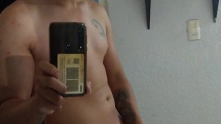 Estoy muy caliente y quiero sacar toda la leche que tengo 🤤