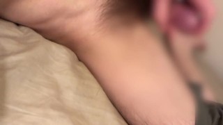 情けない喘ぎ声を上げながらビンビンに勃起したチンポを必死にシゴいて何度もイキそうになる変態日本人の寸止めオナニー【#80】