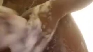 Quick shower play