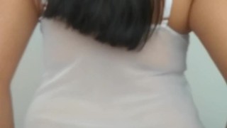 Mi novia cabalgando rico
