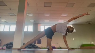 Gina Gerson yoga fetish