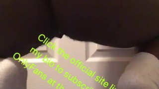 Twerking while squirting out of my fat ass