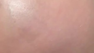 Brooklyn Madison sticks pink plug in tight pink ass hole!