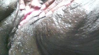 Big pussy milf playing in her squirt juices