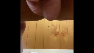 Masturbation while listening to a flashy pant voice