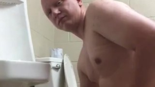 Piggy making out with urinal 
