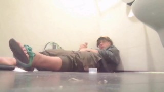 FEET Addiction Bring This Boy To Mansturbate that WAY