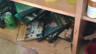 Sub cums for a daddy to notice