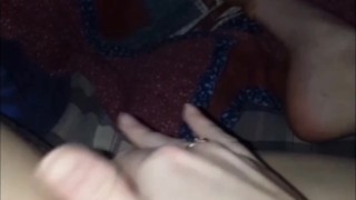 18 year old teen plays with herself