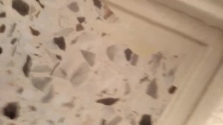 Артем прижал член дверью , перекрутил член 4 раза и подрочил ногой, вишу на члене