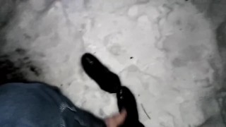 Босиком по снегу