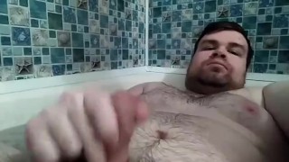 Артем сам себе дрочит ногами лижет ноги self suck autofellatio self footjob