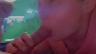 Showing ass while sucking dick 