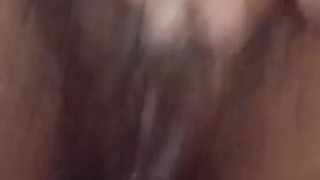 Playing with my clit and squirting