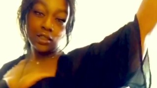 Cum to me baby this phat pussy is waiting