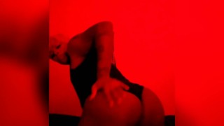 First time twerk with my phat ass ❣️